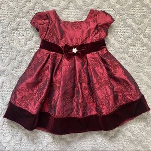 ♥️ 18 Mon Shimmering Burgundy Dress